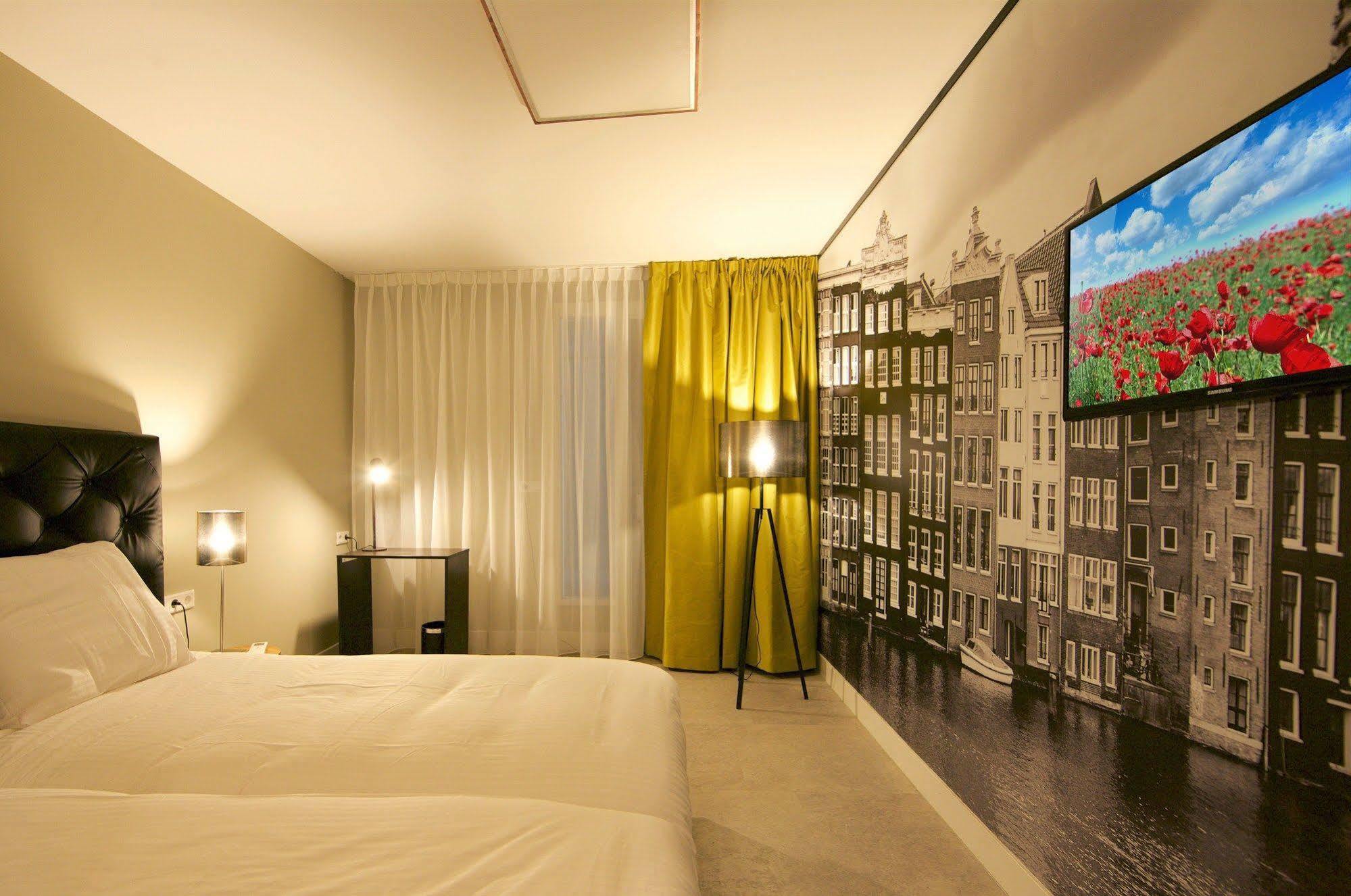 CampIn Hotel Amsterdam Bagian luar foto